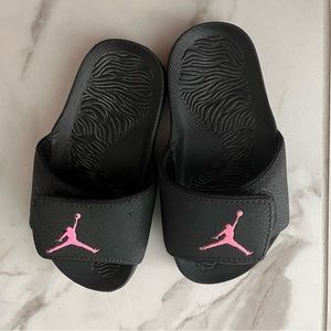 Jordan kids sleeper Size 11C